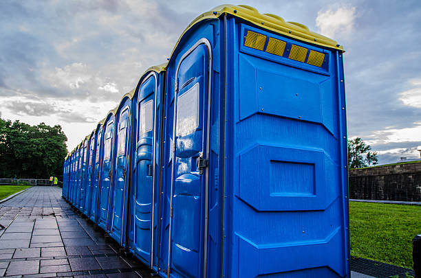 Best Portable restroom trailer rental  in Bloomfield, IN